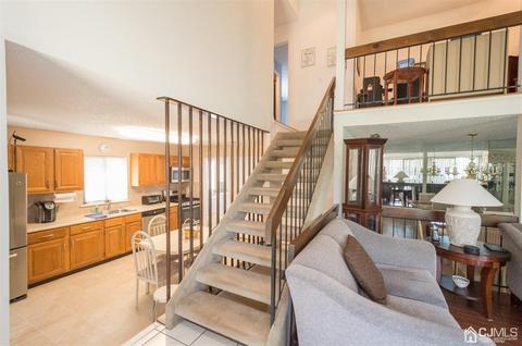 522 Westgate Dr, Edison, NJ 08820 photo 8