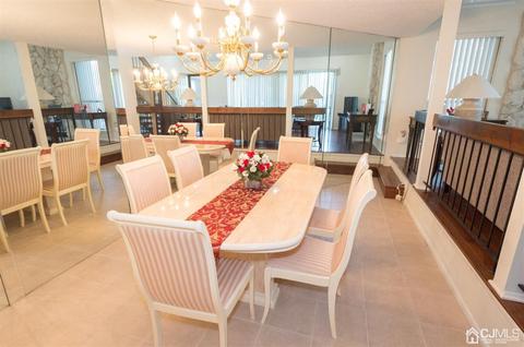 522 Westgate Dr, Edison, NJ 08820 photo 5
