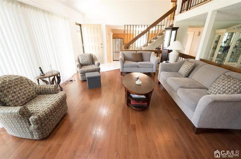 522 Westgate Dr, Edison, NJ 08820 photo 11