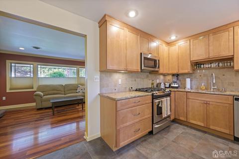 49 George Ave, Middlesex, NJ 08846 photo 7