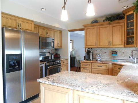 44 Wintergreen Ave, Edison, NJ 08820 photo 3