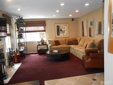 44 Wintergreen Ave, Edison, NJ 08820 photo 10