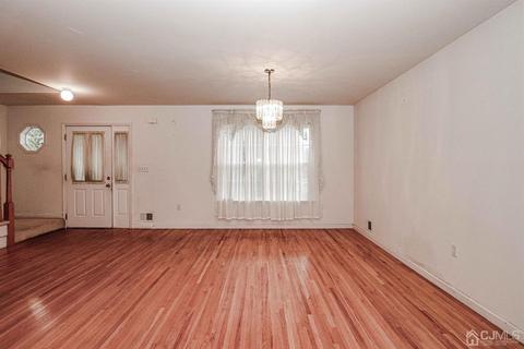 15 E Pleasant Ave, Sewaren, NJ 07077 photo 8