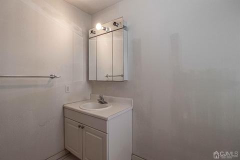 15 E Pleasant Ave, Sewaren, NJ 07077 photo 26