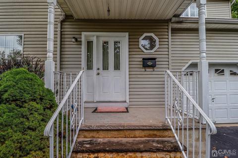 15 E Pleasant Ave, Sewaren, NJ 07077 photo 4