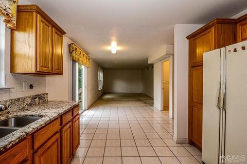15 E Pleasant Ave, Sewaren, NJ 07077 photo 15
