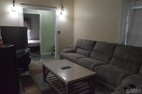 86 Philo Blvd, Edison, NJ 08837 photo 11