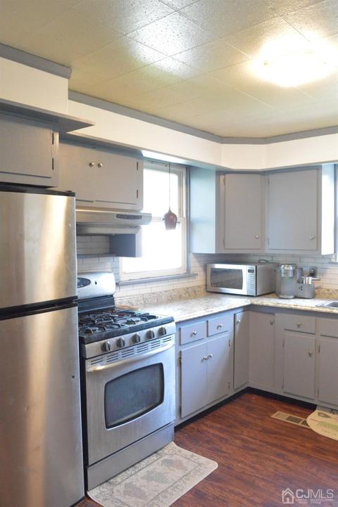 86 Philo Blvd, Edison, NJ 08837 photo 15