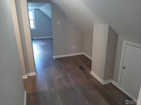 167 N Stout Ave, Middlesex, NJ 08846 photo 7