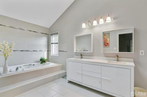 5 Elegante Dr, Edison, NJ 08820 photo 21