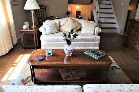 103 Calvert Ave, Edison, NJ 08820 photo 6