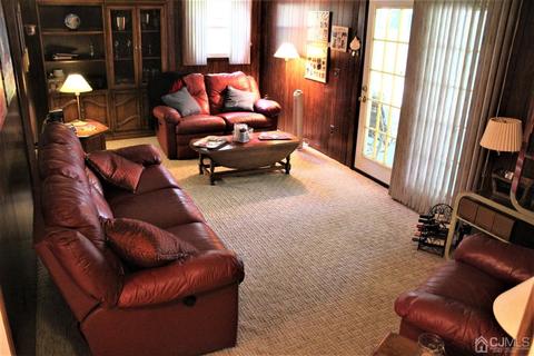 103 Calvert Ave, Edison, NJ 08820 photo 19