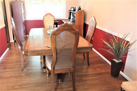 103 Calvert Ave, Edison, NJ 08820 photo 10