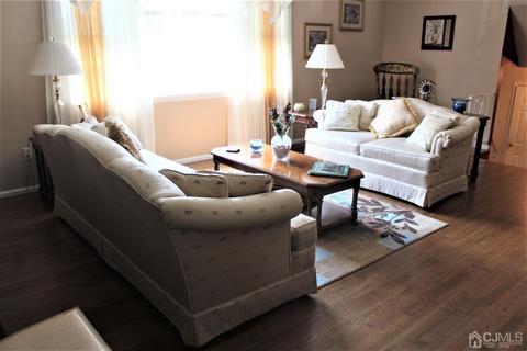 103 Calvert Ave, Edison, NJ 08820 photo 5