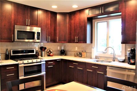 103 Calvert Ave, Edison, NJ 08820 photo 15