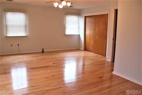 32 Heather Dr, Edison, NJ 08820 photo 26