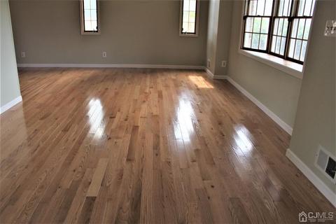 32 Heather Dr, Edison, NJ 08820 photo 4