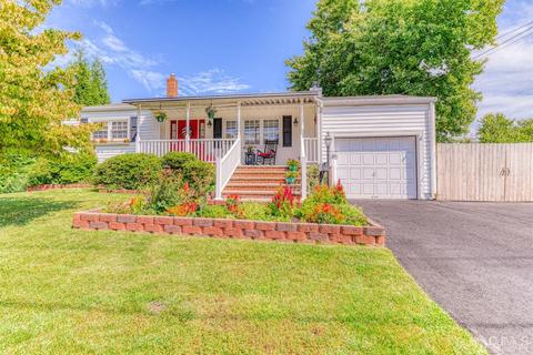 41 Lloyd St, Edison, NJ 08817 photo 1