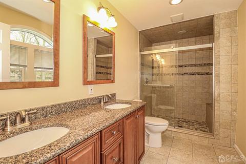 28 Wheatsheaf Rd, Clark, NJ 07066 photo 33