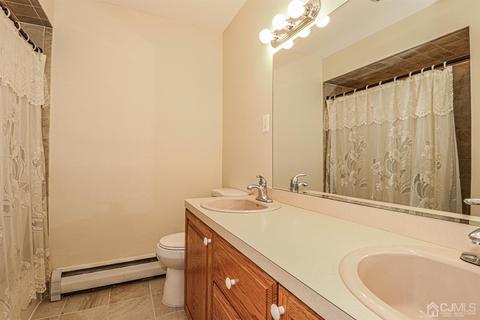 28 Wheatsheaf Rd, Clark, NJ 07066 photo 41