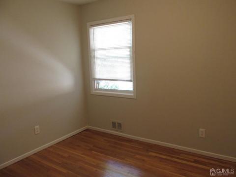 15 Stevens Rd, Edison, NJ 08817 photo 9