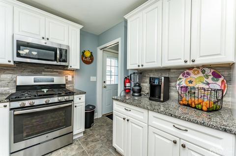 324 Codrington Pl, Bound Brook, NJ 08805 photo 7