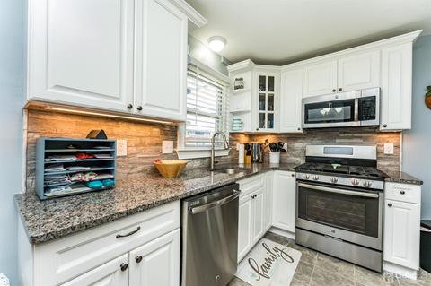 324 Codrington Pl, Bound Brook, NJ 08805 photo 6