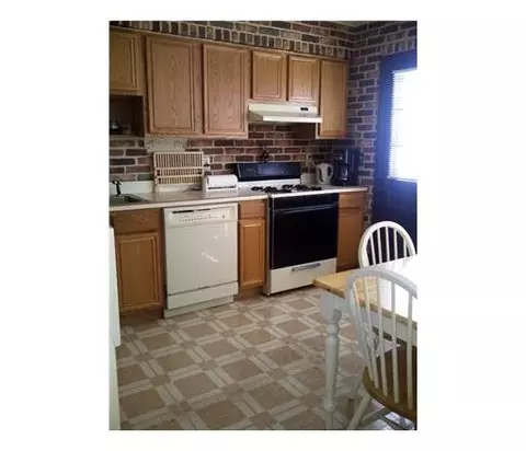 62 Meadow Rd, Edison, NJ 08817 photo 4