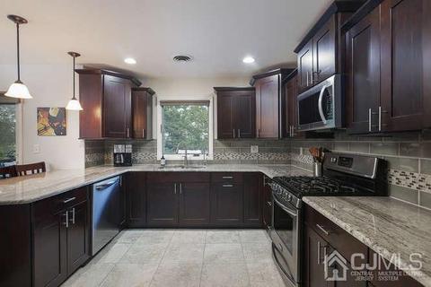 4 Sharp Rd, Edison, NJ 08837 photo 10