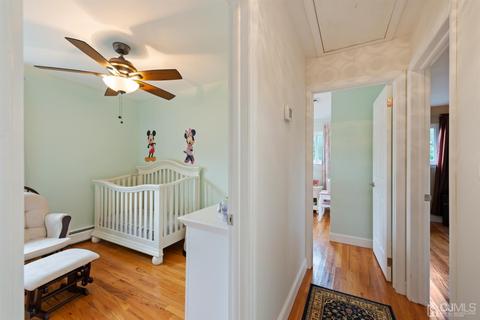 10 Whitehall Ave, Edison, NJ 08820 photo 18