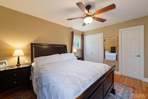 10 Whitehall Ave, Edison, NJ 08820 photo 22