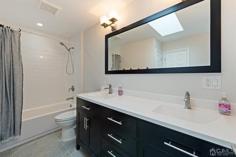 10 Whitehall Ave, Edison, NJ 08820 photo 24
