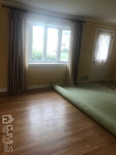 215 Stephenson Ave, Middlesex, NJ 08846 photo 4
