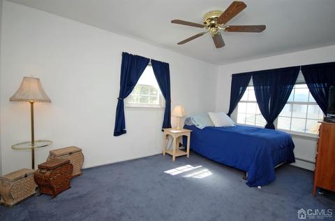 14 Mohawk Ave, Middlesex, NJ 08846 photo 14