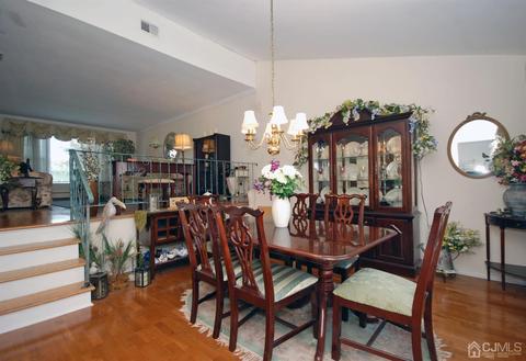 14 Mohawk Ave, Middlesex, NJ 08846 photo 7
