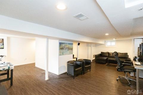 218 Echo Ave, Edison, NJ 08837 photo 24