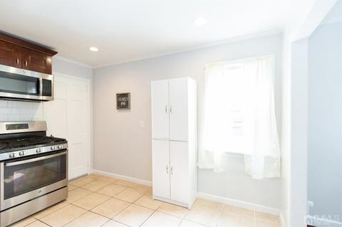 218 Echo Ave, Edison, NJ 08837 photo 11