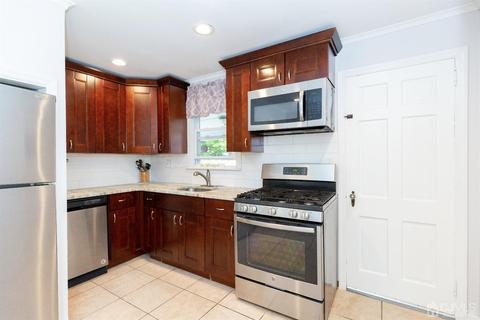 218 Echo Ave, Edison, NJ 08837 photo 10
