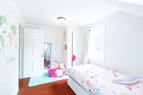 218 Echo Ave, Edison, NJ 08837 photo 21