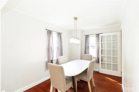 218 Echo Ave, Edison, NJ 08837 photo 7