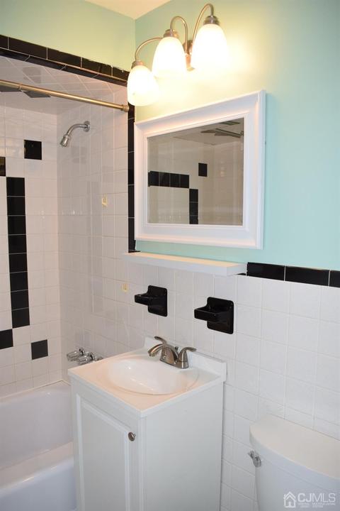 26 Bennett Rd, Matawan, NJ 07747 photo 9