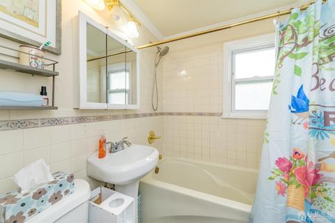 20 Macarthur Dr, Edison, NJ 08837 photo 21