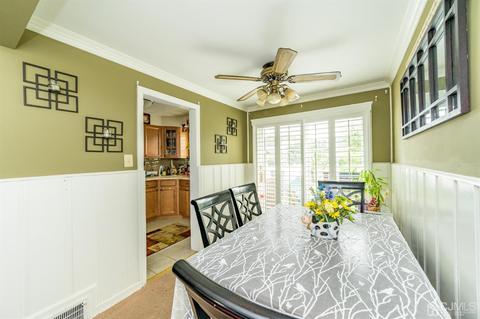 20 Macarthur Dr, Edison, NJ 08837 photo 11