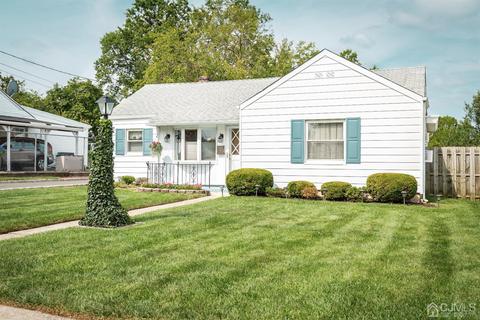 43 Walnut St, Edison, NJ 08817 photo 3