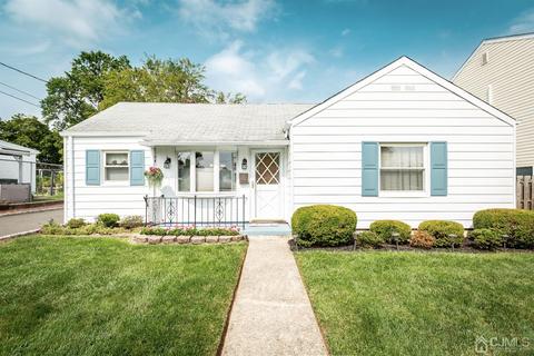 43 Walnut St, Edison, NJ 08817 photo 2