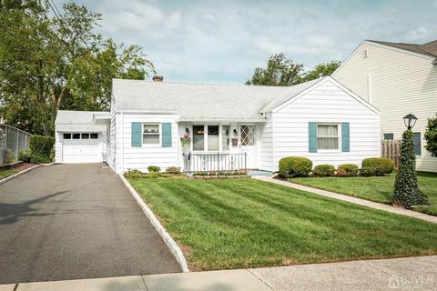 43 Walnut St, Edison, NJ 08817 photo 1