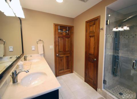 14 Sunset Ave, Edison, NJ 08820 photo 40