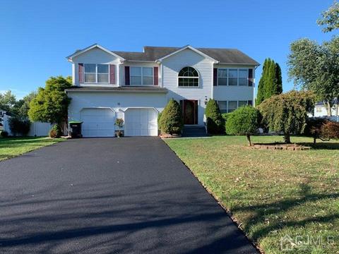 41 Amboy Rd, Matawan, NJ 07747 photo 1