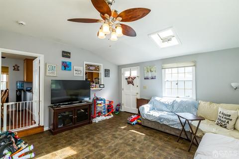 93 Henshaw Ave, Springfield, NJ 07081 photo 13