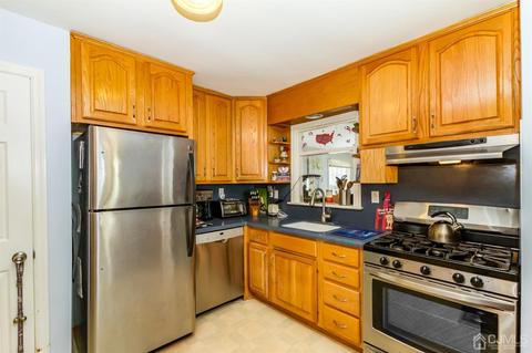 93 Henshaw Ave, Springfield, NJ 07081 photo 8